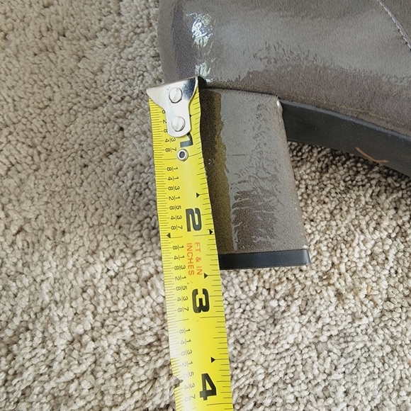 Naturalizer Wrenley Square Toed Ankle Boot Patent 9.5 - Picture 7 of 8